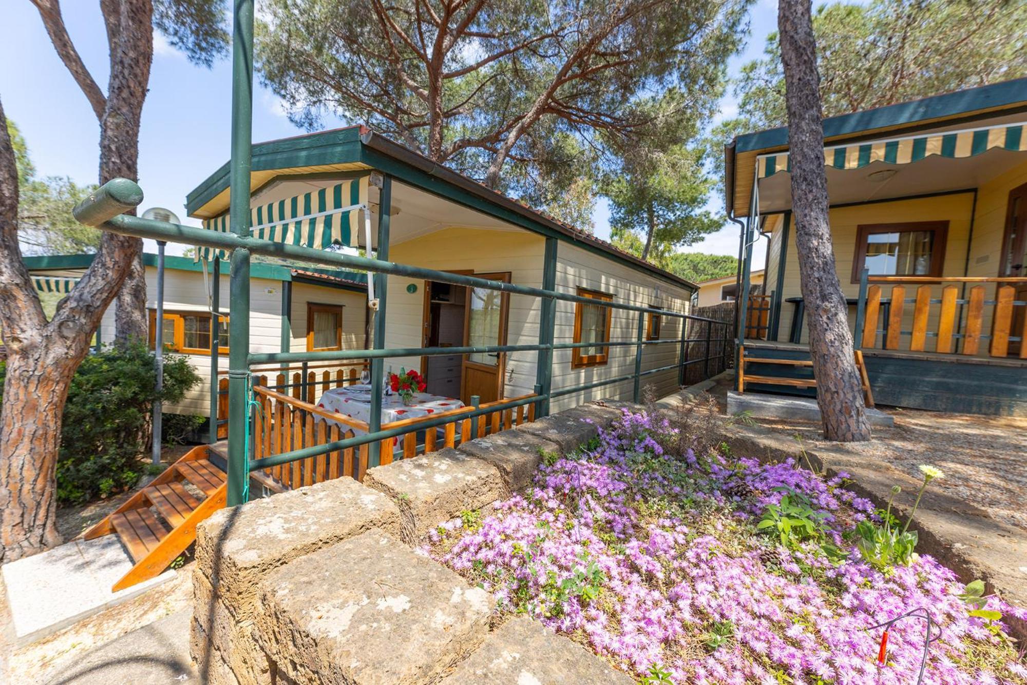 Camping Bungalow Lido Hotel Capoliveri  Exterior photo