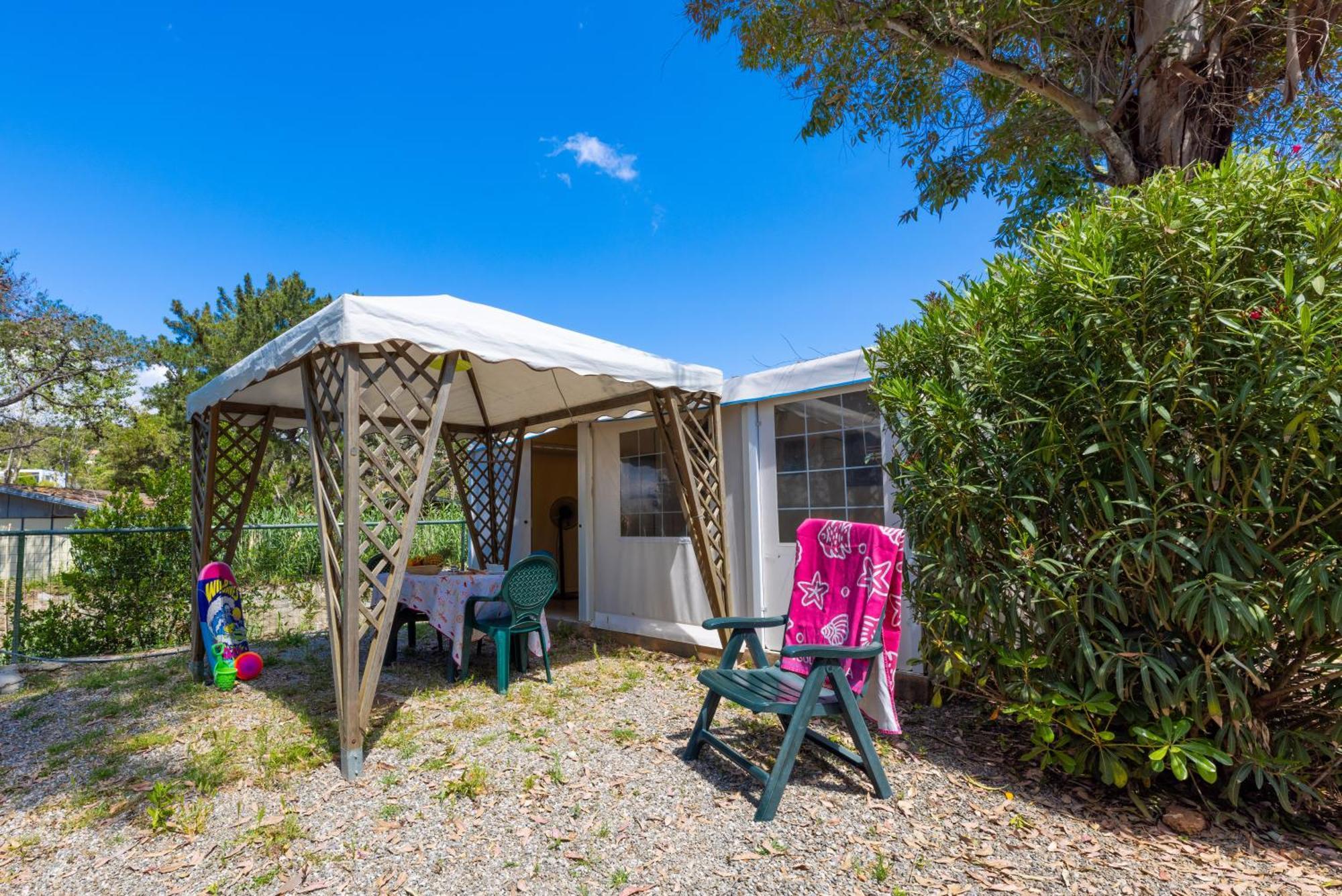 Camping Bungalow Lido Hotel Capoliveri  Exterior photo